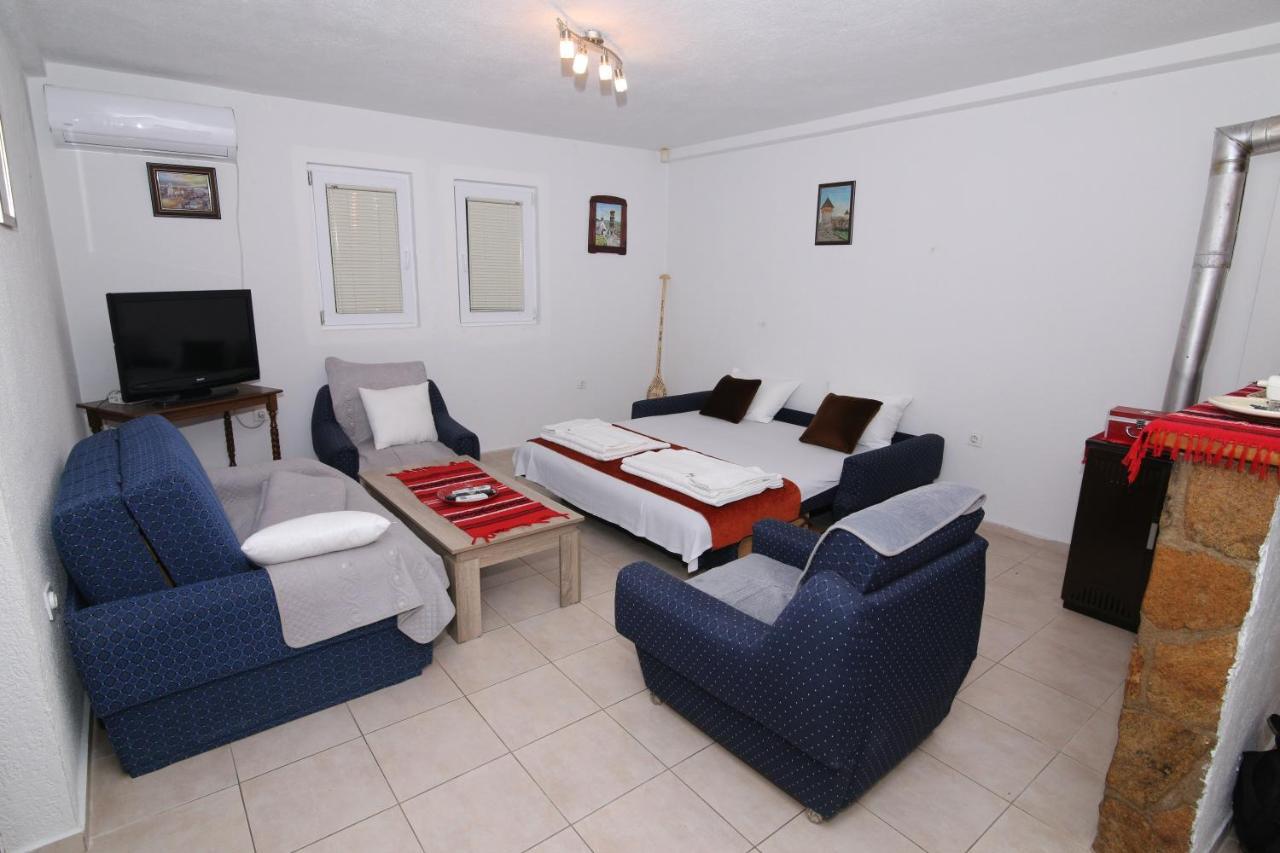ולס Villa Vesna מראה חיצוני תמונה